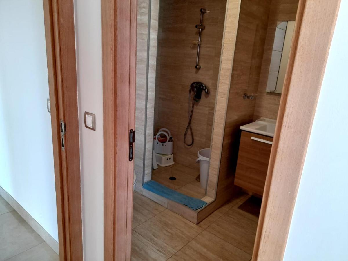 Vus Sur Mer Et Piscine Salé Εξωτερικό φωτογραφία