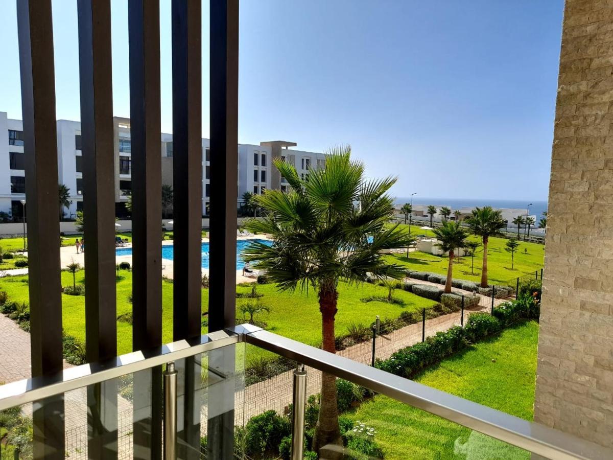 Vus Sur Mer Et Piscine Salé Εξωτερικό φωτογραφία