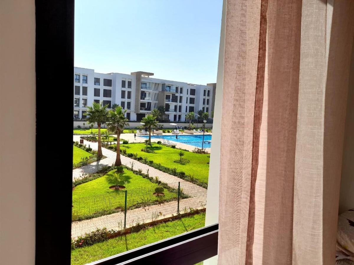 Vus Sur Mer Et Piscine Salé Εξωτερικό φωτογραφία